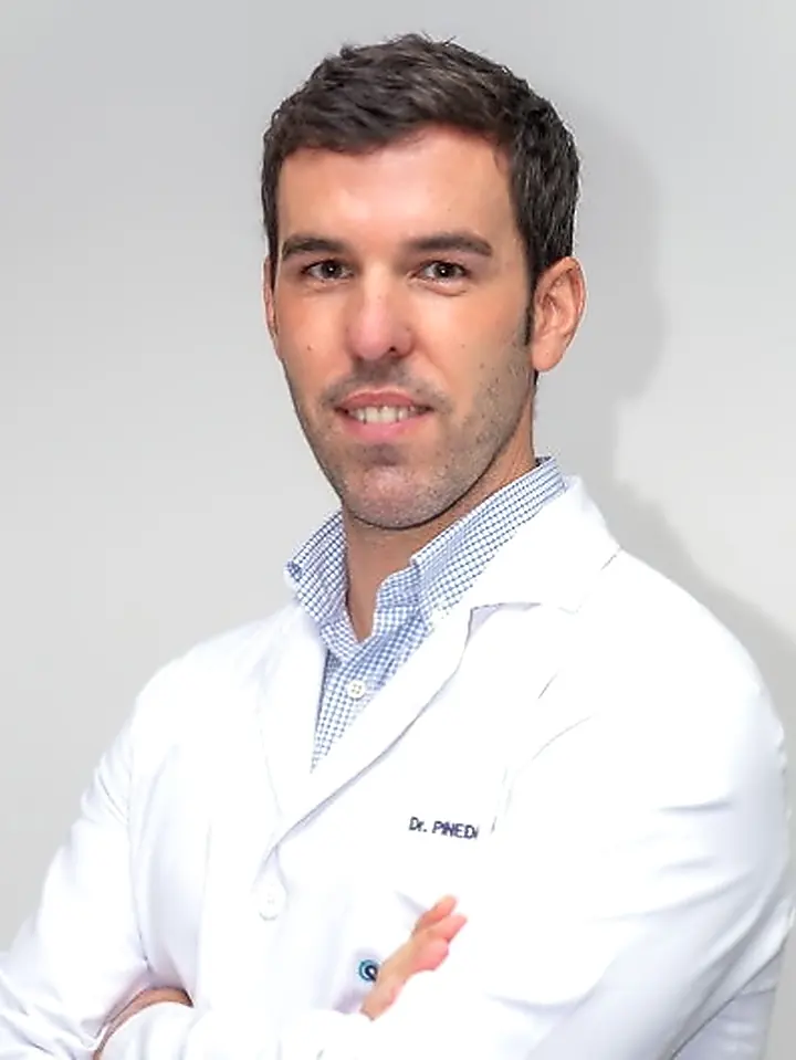 Dr. José Ramón Pineda Guillén, médico rehabilitador · director médico